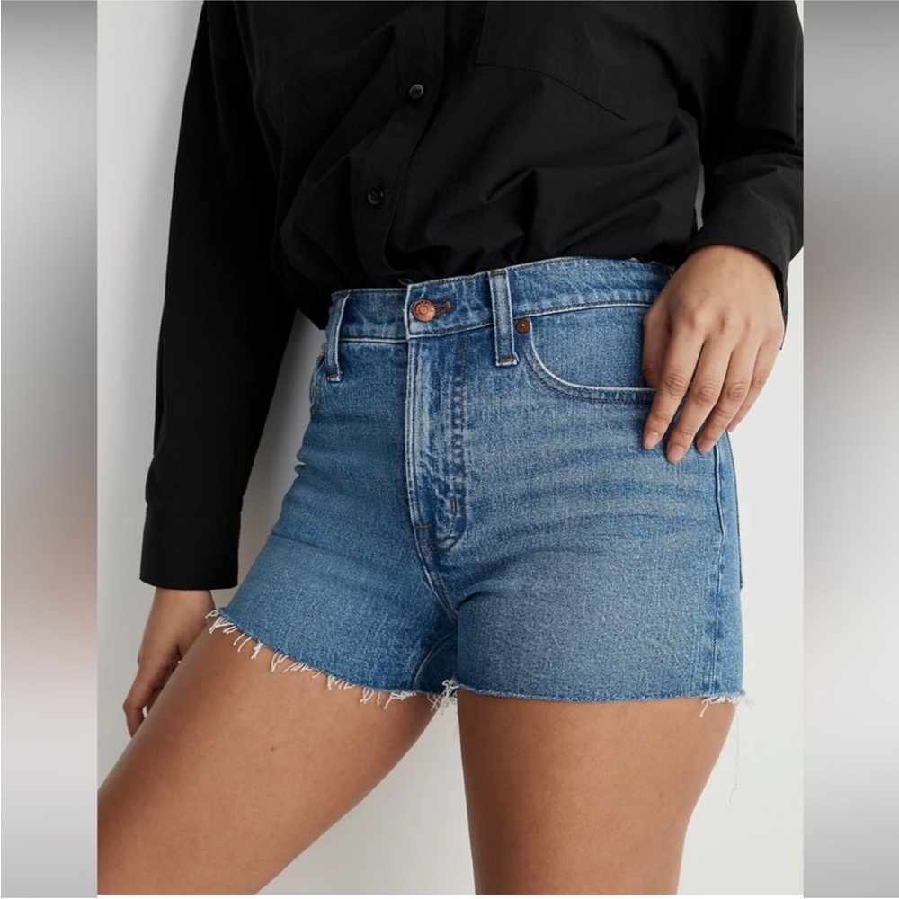 Madewell Curvy Perfect Jean shorts